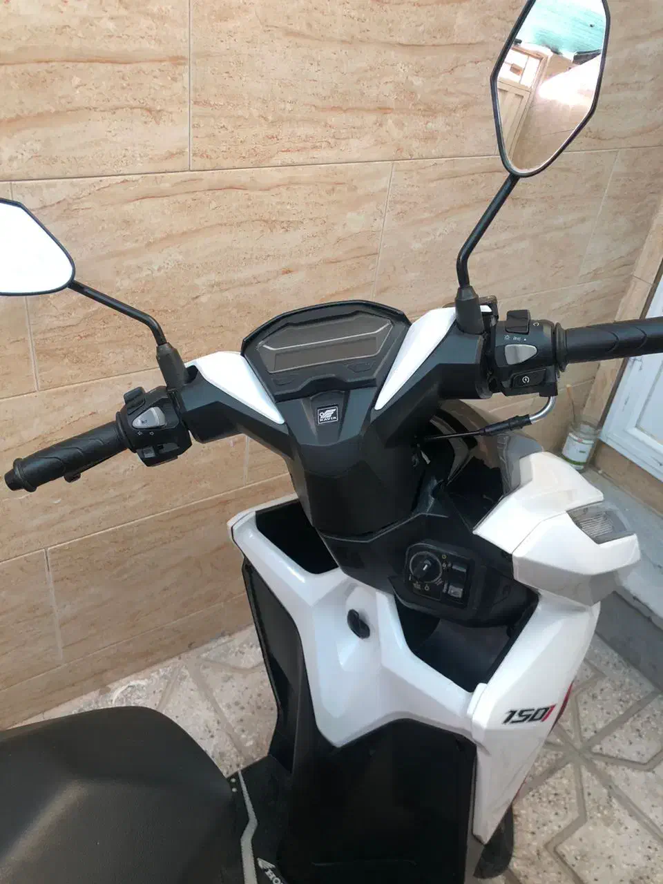 کلیک کویر 1401در حد|موتورسیکلت|یزد, |دیوار