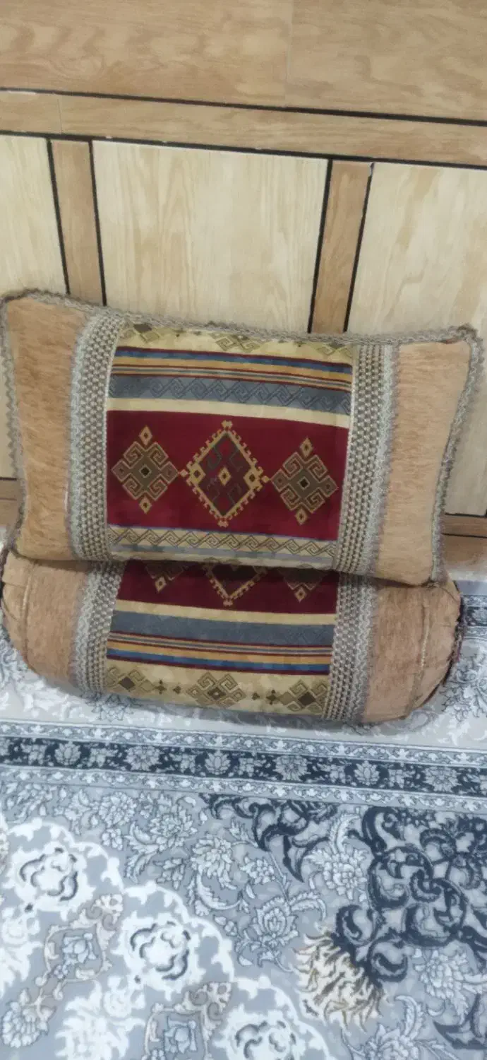 فروش ده عدد روبالشتی ده عدد روپشتی فقط سه میلیون|رختخواب، بالش، پتو|دهدشت, |دیوار