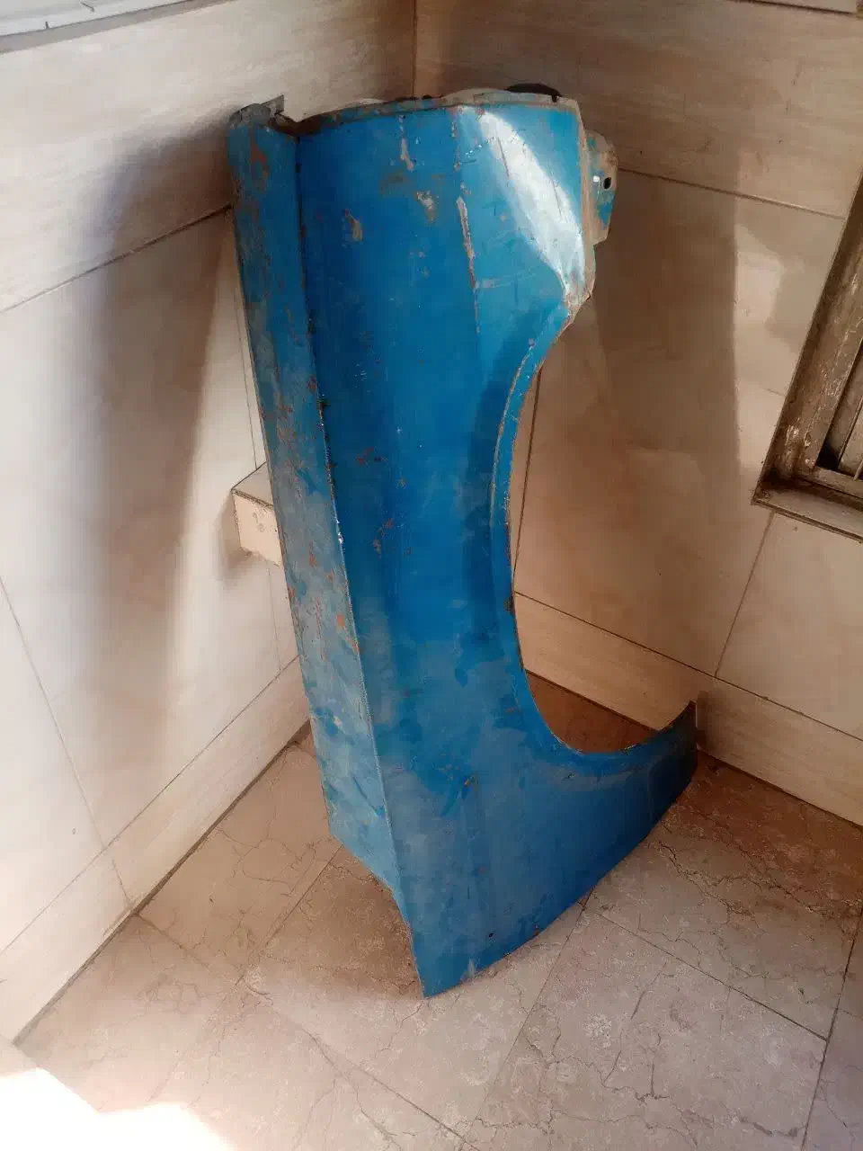 گلگیر نیسان و لوله اگروز و فنر پژو|قطعات یدکی و لوازم جانبی|اندیشه, اندیشه فاز ۳|دیوار