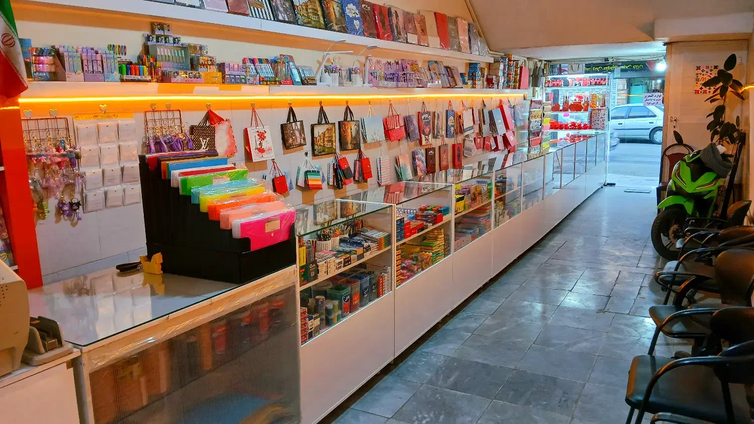 لوازم تحریر ثامن فتوکپی،پرینت،سیمی کتاب،جزوه|لوازم التحریر|کرج, احدآباد|دیوار