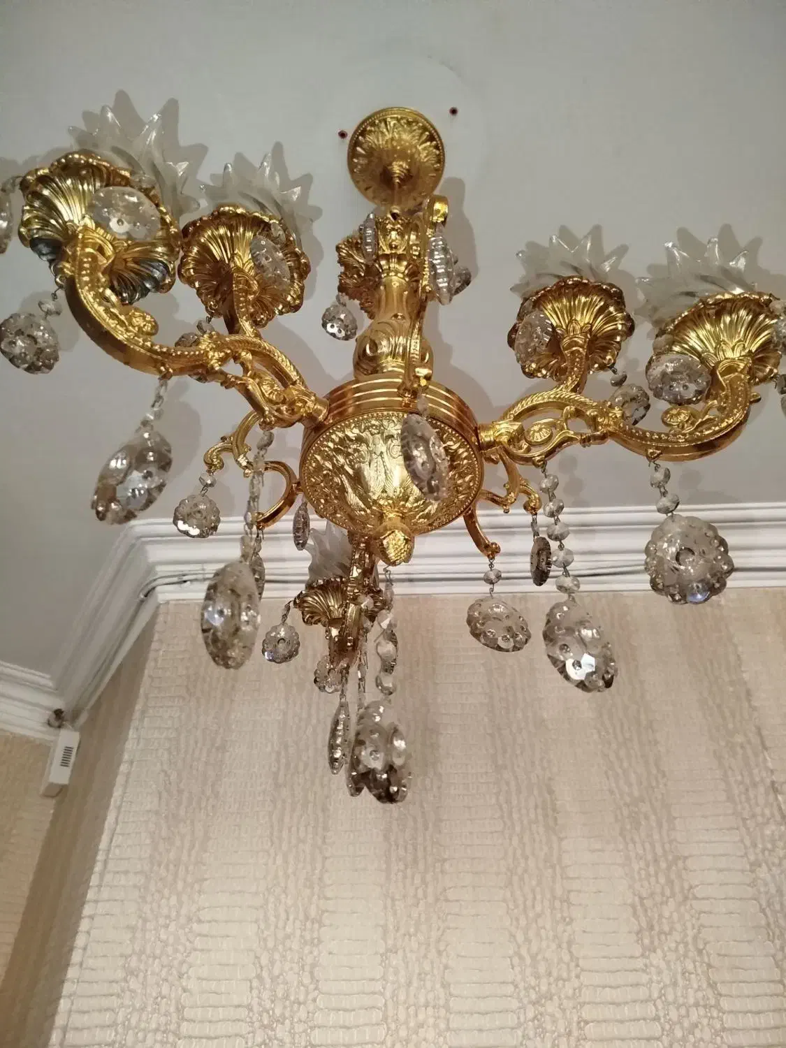 لوستر|لوستر و چراغ آویز|مشهد, هفت تیر (آب و برق)|دیوار