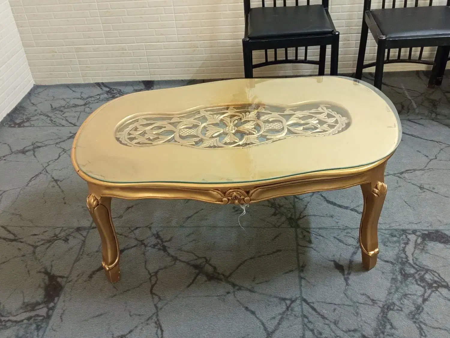 مبل سلطنتی۹نفره بسیار شیک جنس چوب گردو|مبلمان خانگی و میز عسلی|سبزوار, امیر کبیر|دیوار