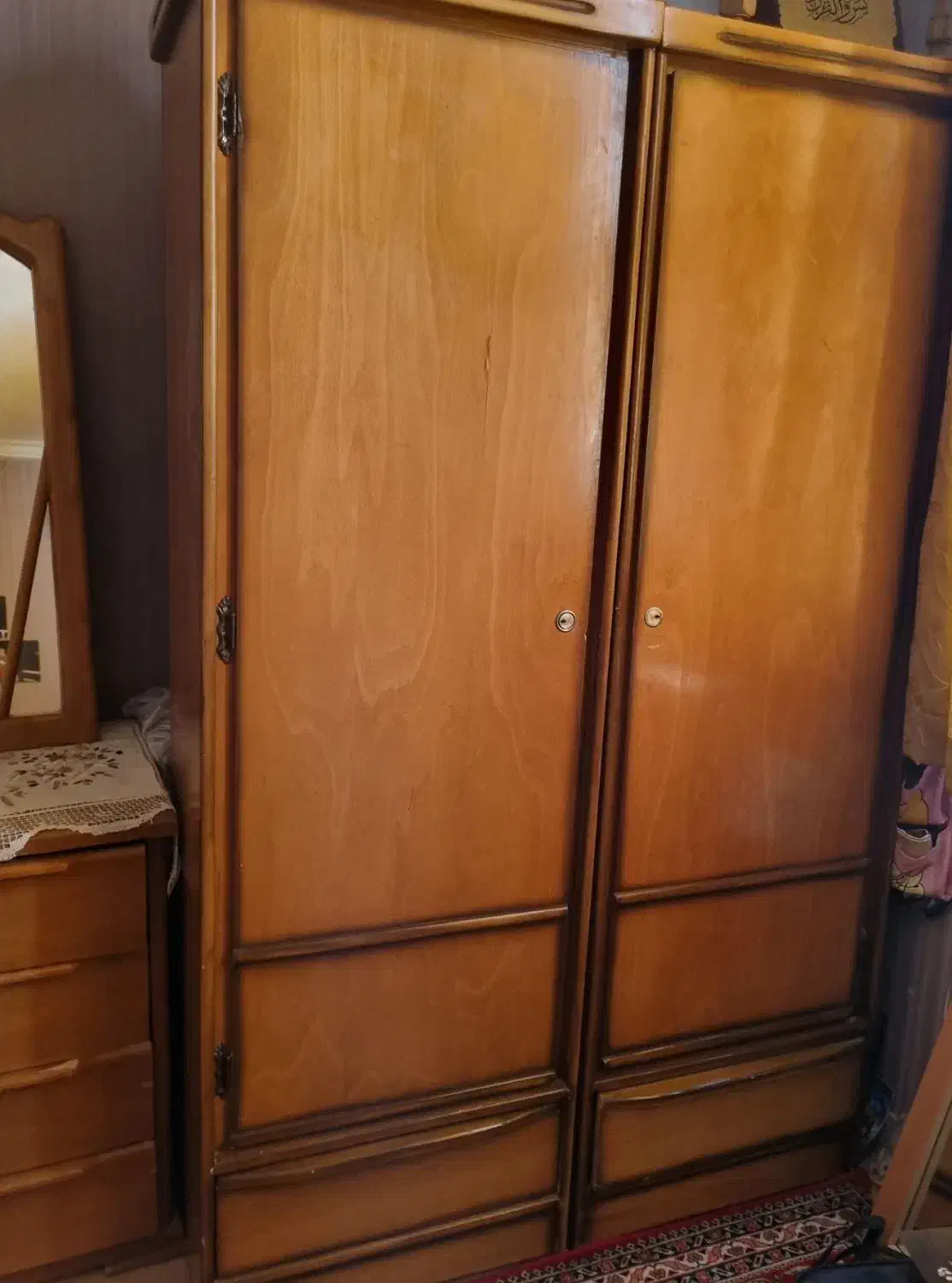 فروش سرویس خواب|تخت و سرویس خواب|شیراز, باغ تخت|دیوار