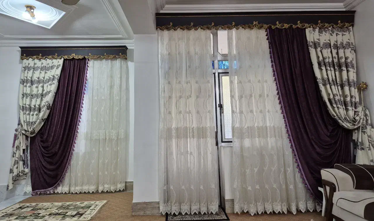 پرده مخمل|پرده، رانر، رومیزی|گالیکش, |دیوار