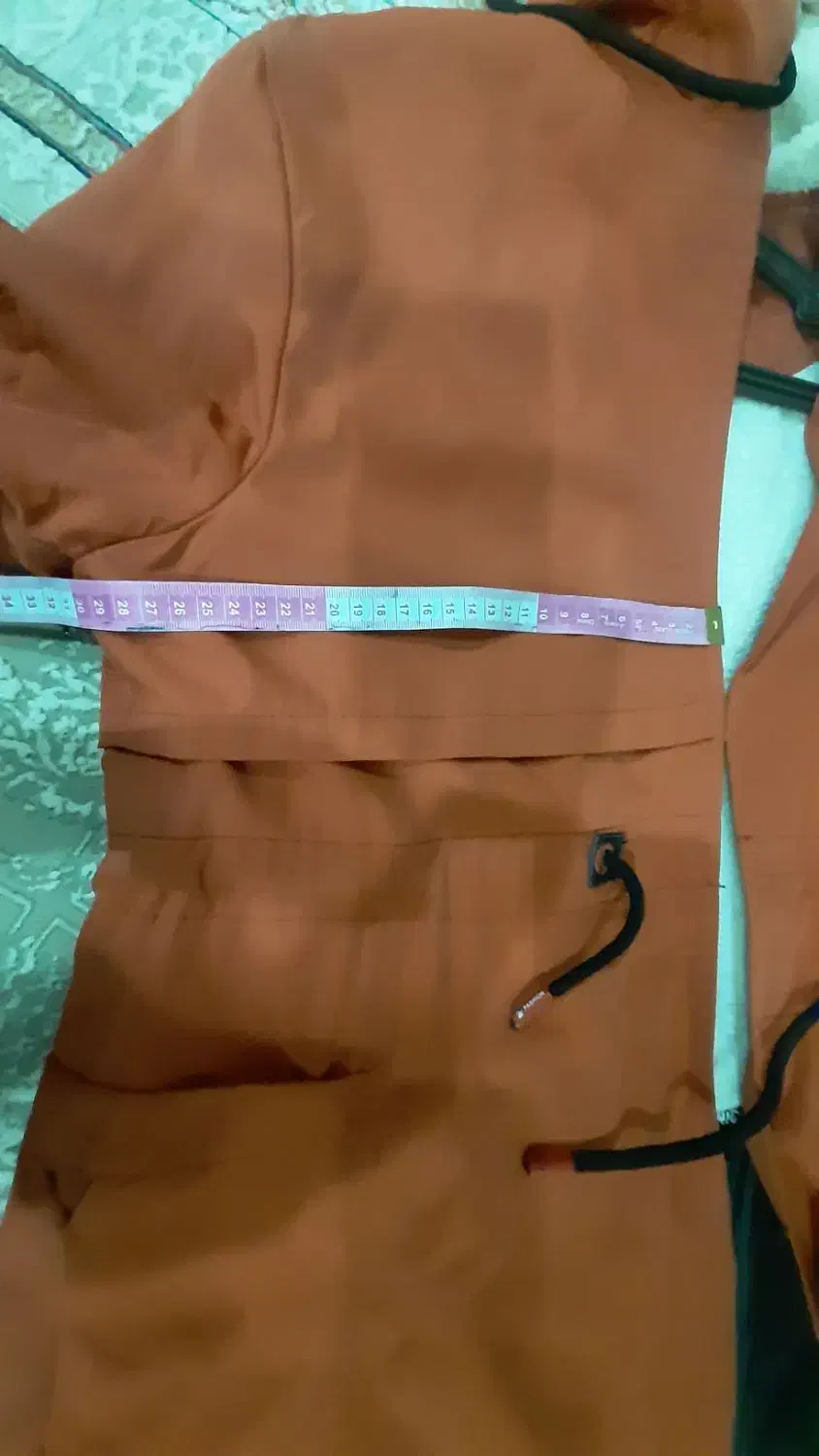 کاپشن|لباس|سبزوار, شهرک اندیشه|دیوار