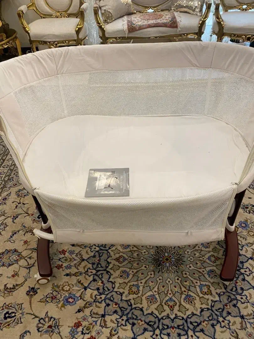 تخت کنار مادر|تخت و سرویس خواب|تهران, سازمان برنامه جنوبی|دیوار