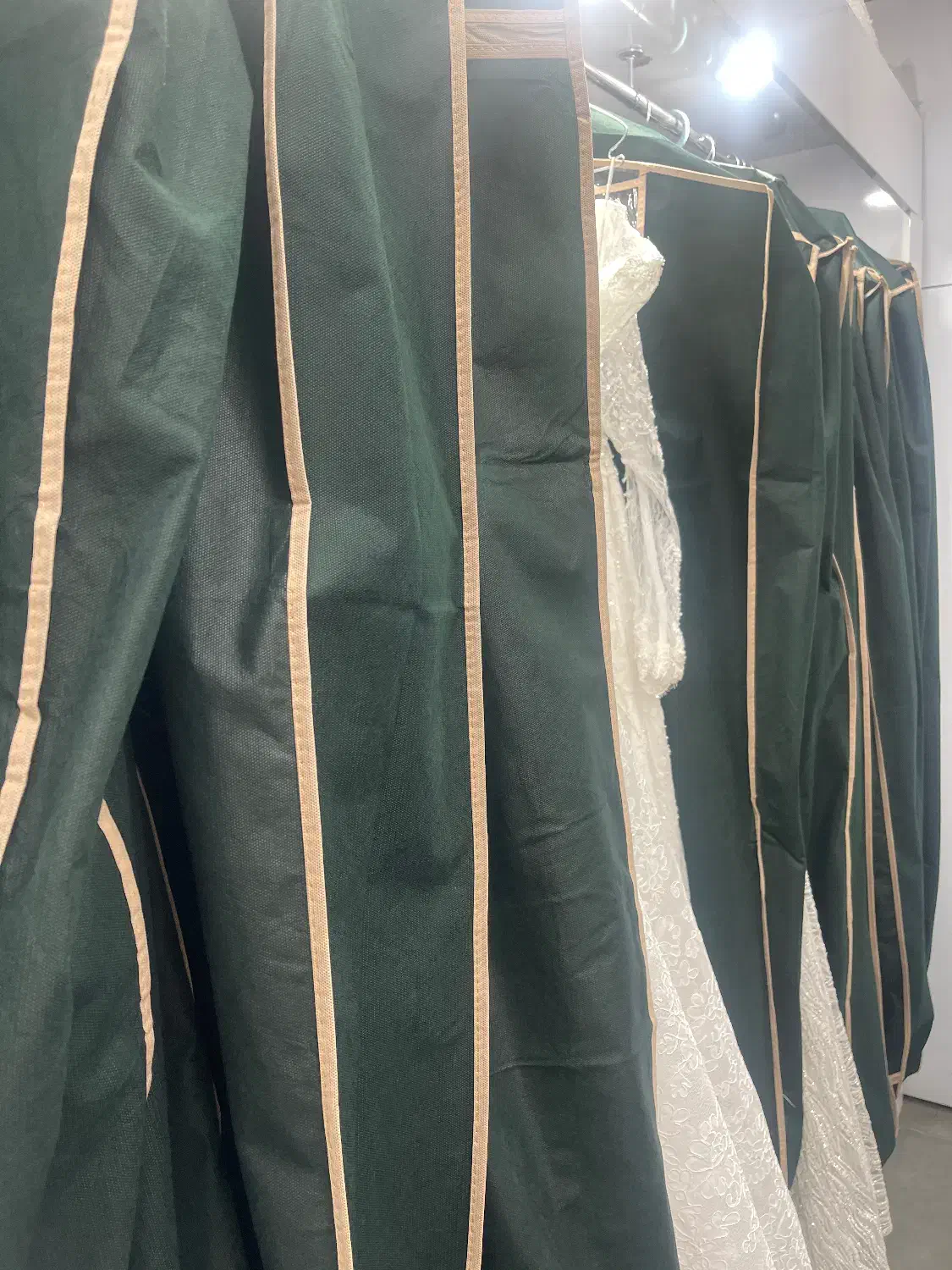 استخدام فروشنده|استخدام بازاریابی و فروش|لاهیجان, گلستان|دیوار