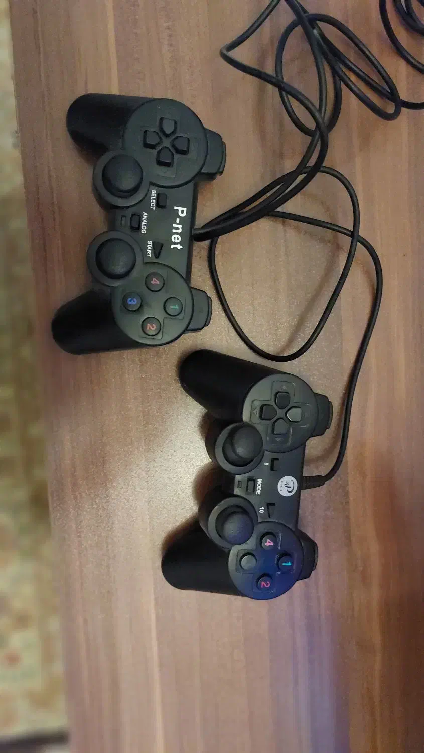 دو عدد دسته بازی (جواستیک) بسیار نو|کنسول، بازی ویدئویی و آنلاین|تهران, شهرک هما|دیوار