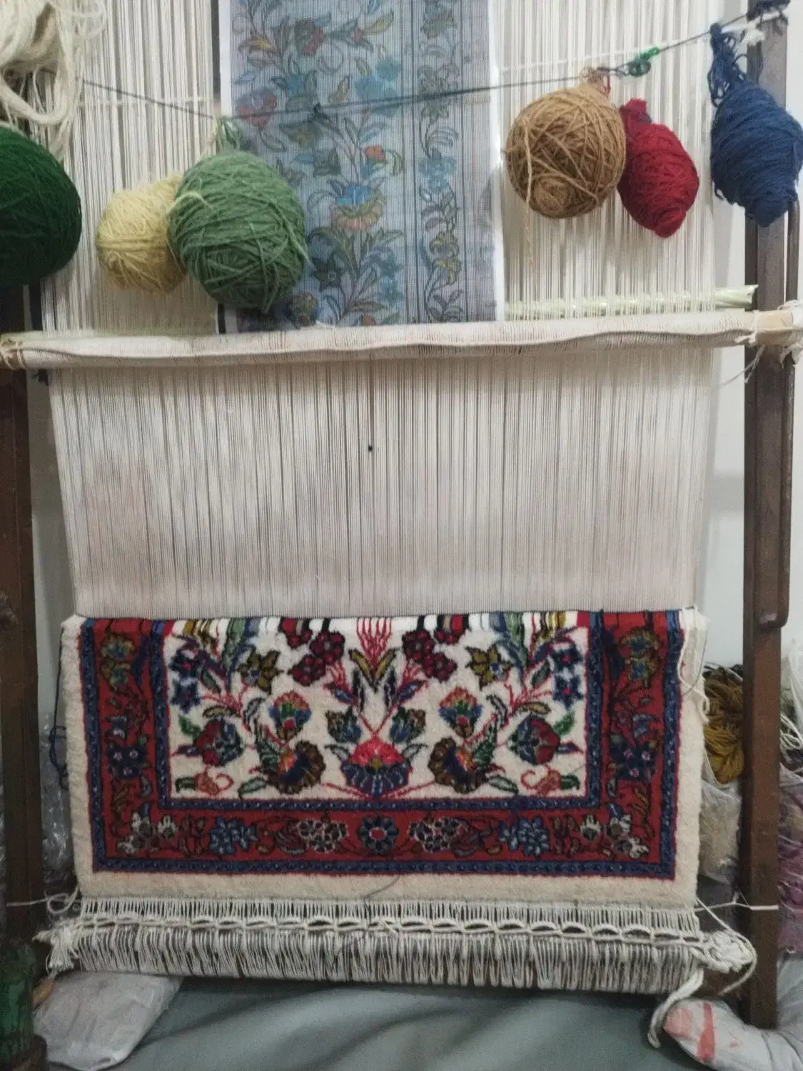 قالی با دستگاه|فرش|اراک, |دیوار