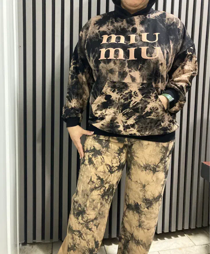 زیگزال دوز خانم تمیز دوز خطی ۴۵۰ نیازمندیم|استخدام صنعتی، فنی، مهندسی|تهران, طیب|دیوار