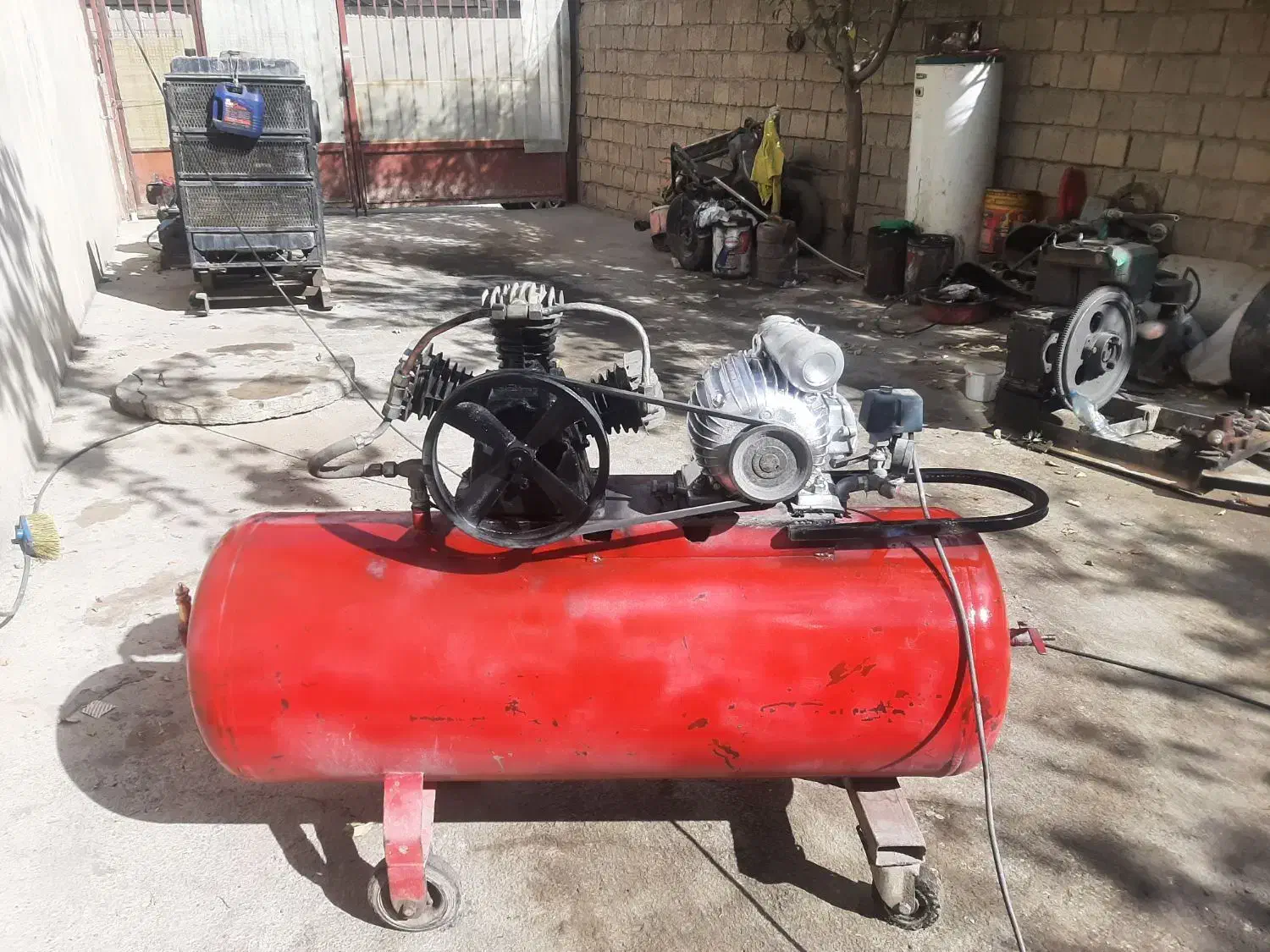 پمپ باد ۳۵۰ لیتری و ابزار|ابزارآلات|دیواندره, |دیوار