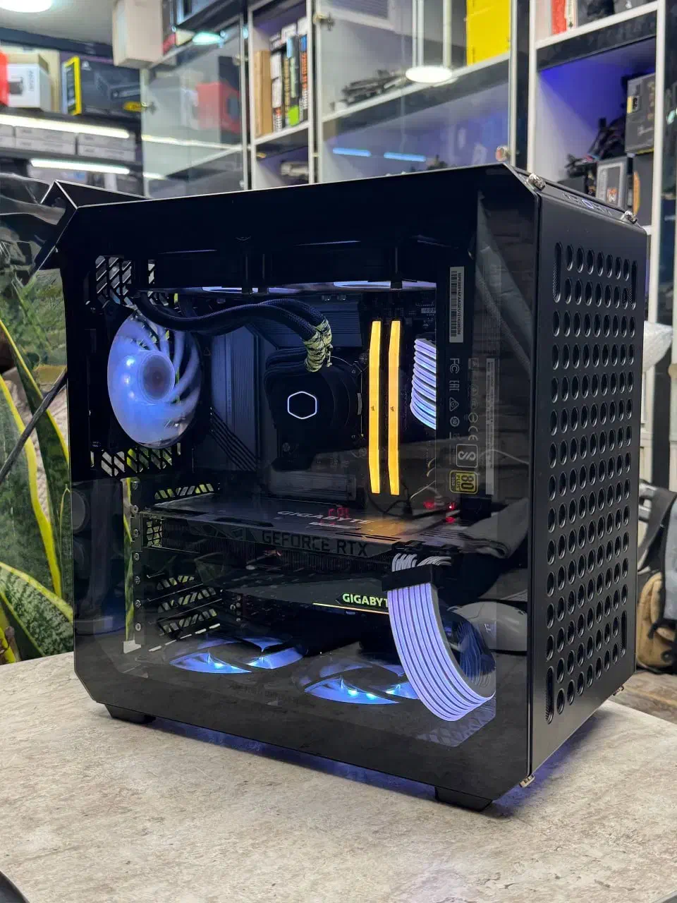 کیس گیمینگ i7 نسل 12 هیولا 12700K و 3080 گرافیک D5|رایانه رومیزی|تهران, میدان ولیعصر|دیوار