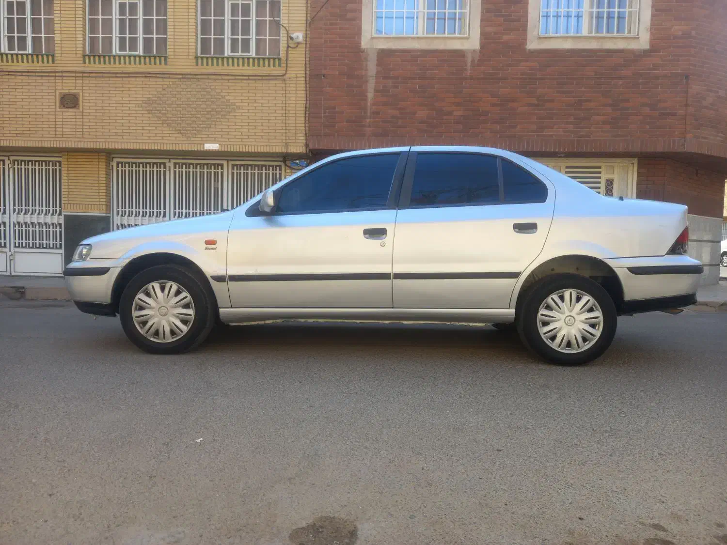 سمند نقره ای تمیز مدل ۸۴|خودرو سواری و وانت|قم, یزدان‌شهر|دیوار