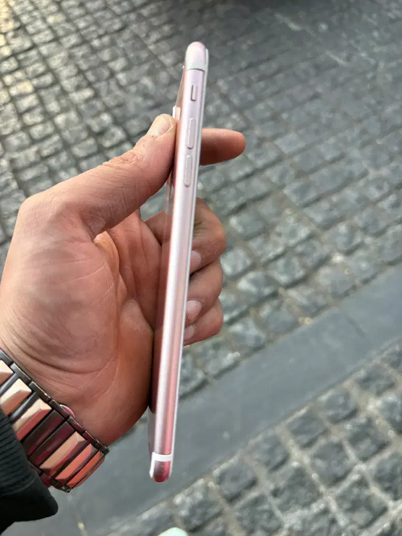 ایفون 7پلاس|موبایل|تهران, فلسطین (میدان انقلاب)|دیوار