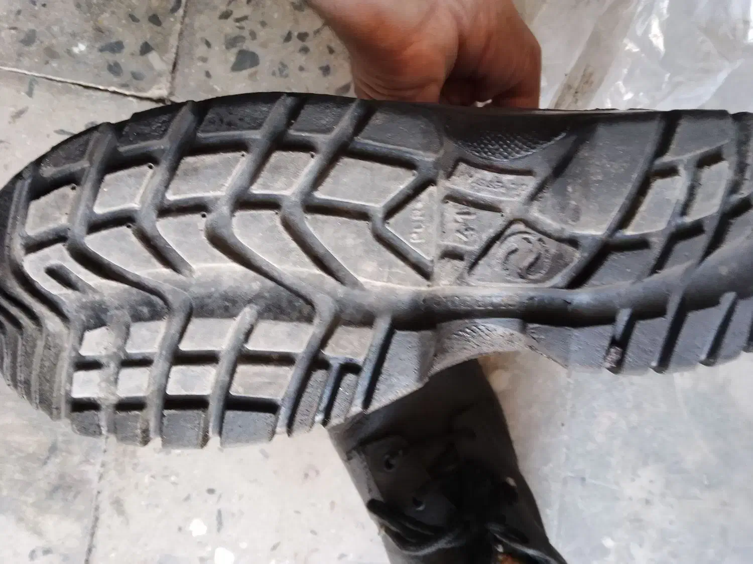 کفش مردانه|کیف، کفش، کمربند|دورود, |دیوار