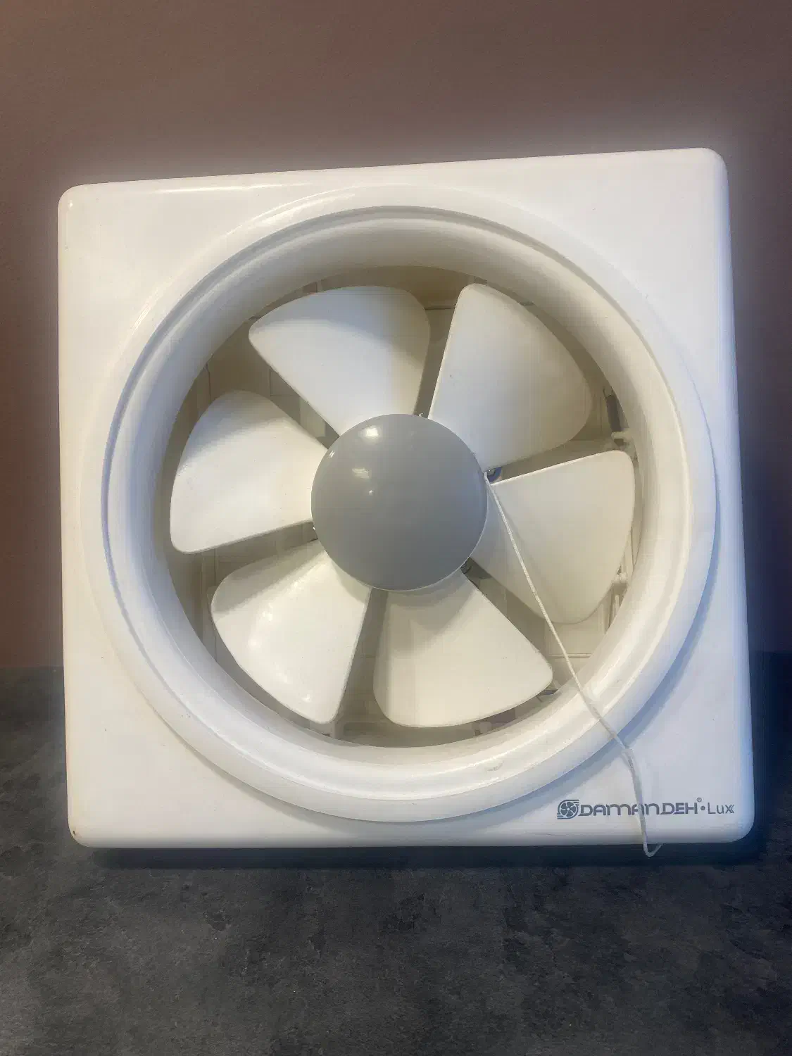 دستکاه تهویه هوا ۳۰در ۳۰|پنکه و تصفیه‌کنندهٔ هوا|آمل, |دیوار