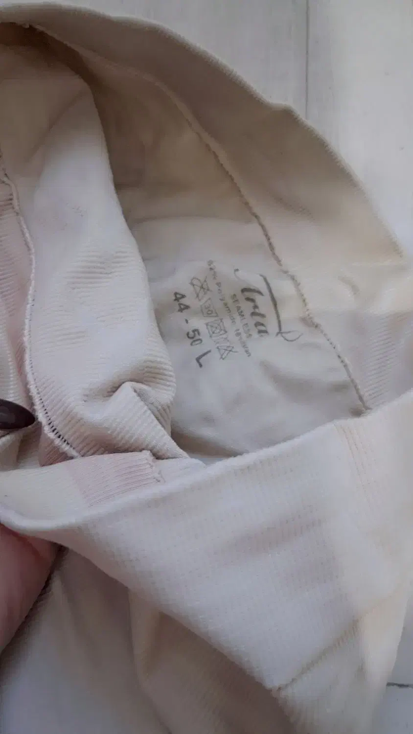 گن شورتی|لباس|اردبیل, |دیوار