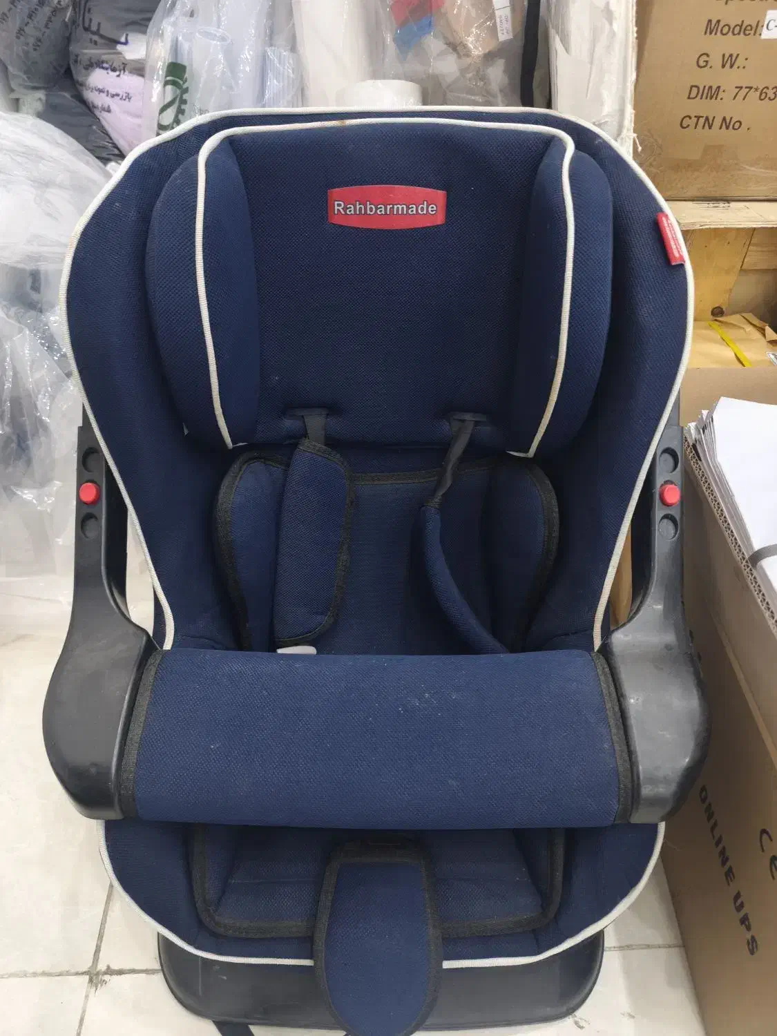 صندلی ماشین|تخت و صندلی بچه|بندرعباس, |دیوار