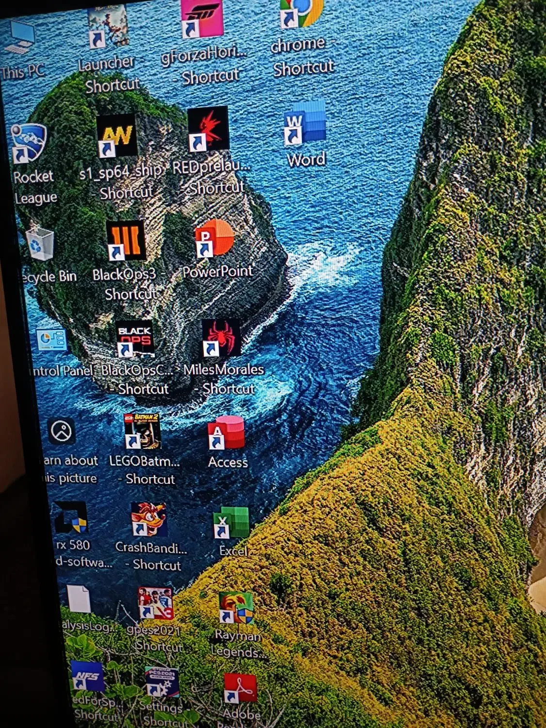 کیس مخصوص بازی با 13تا بازی جذاب|رایانه رومیزی|مشهد, شاهد (شهرک غرب)|دیوار