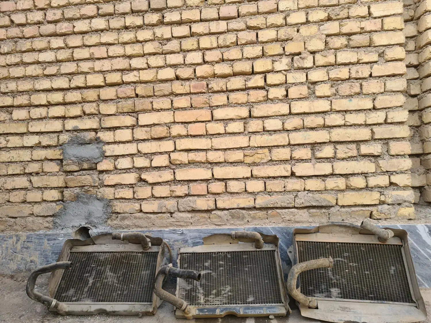 فروش ۳ عدد رادیاتور مسی پیکان دونه ای ۳۷۰۰|قطعات یدکی و لوازم جانبی|خمینی‌شهر, |دیوار