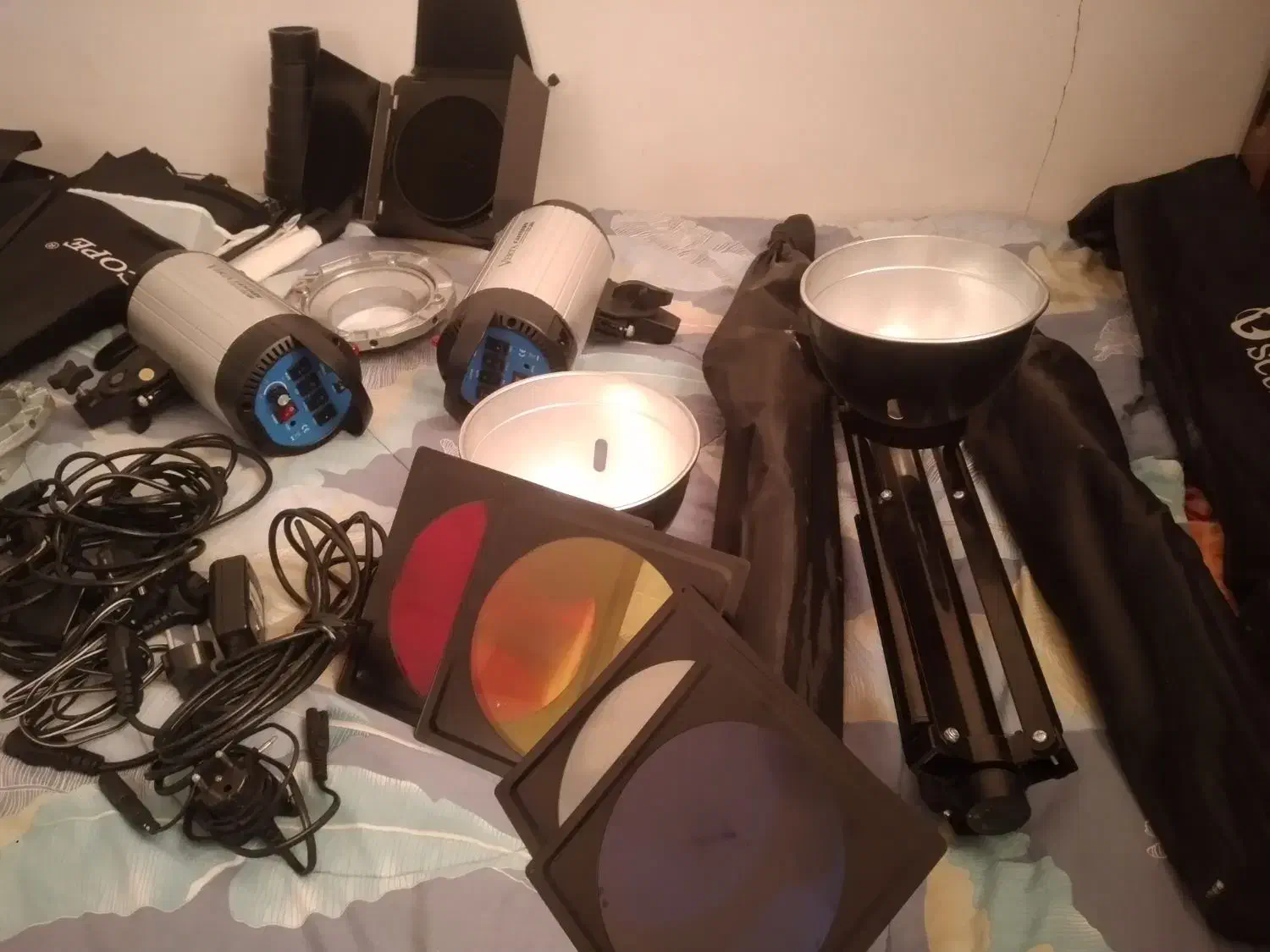 فروش وسایل عکاسی و دیجیتال|دوربین عکاسی و فیلم‌برداری|قزوین, |دیوار