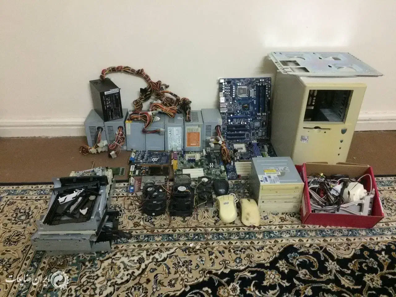 خریدار قطعات سوخته کامپیوتر قدیمی و از رده خارج|قطعات و لوازم جانبی رایانه|سمنان, |دیوار
