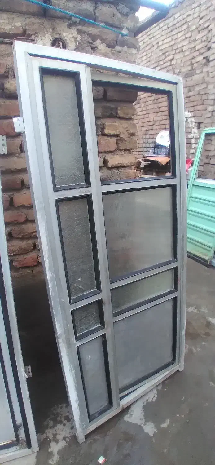 درب و پنجره آلمینیومی|مصالح و تجهیزات ساختمان|اردبیل, |دیوار