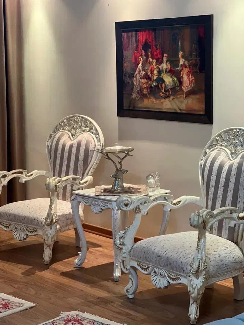 مبل سلطنتی به همراه میز غذاخوری|مبلمان خانگی و میز عسلی|اردبیل, |دیوار