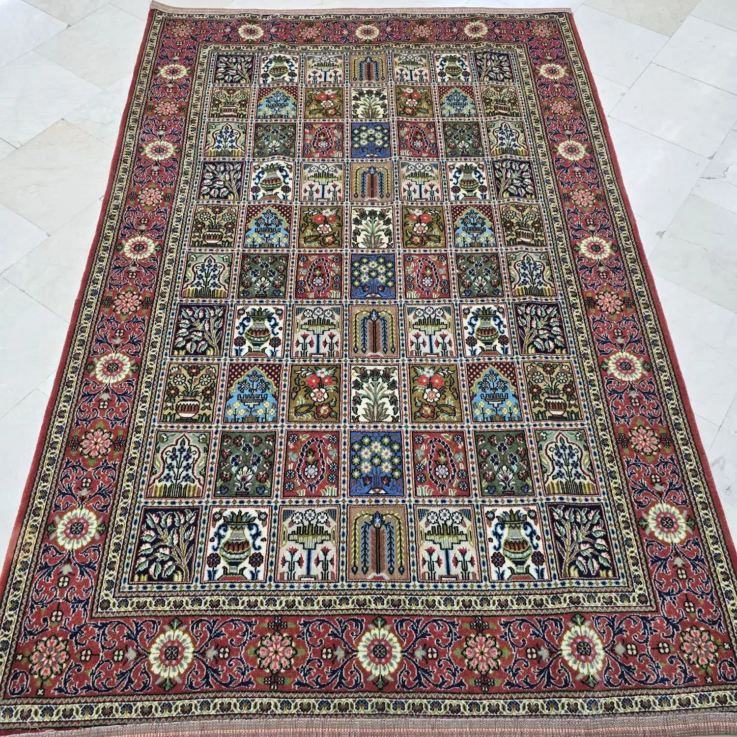 چندعددقالیچه و کناره دستباف قم جنس کرک|فرش|تهران, ونک|دیوار