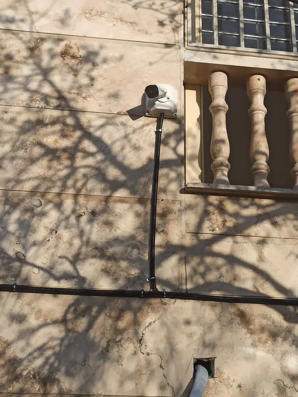 نصب فروش و تعمیر دوربین مداربسته و دزدگیر اماکن|خدمات پیشه و مهارت|اراک, |دیوار