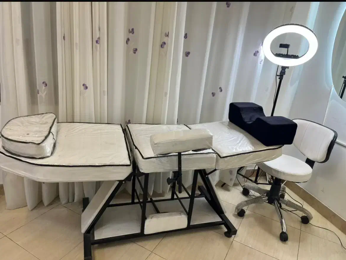 تخت و صندلی|آرایشگاه و سالنهای زیبایی|رامسر, |دیوار