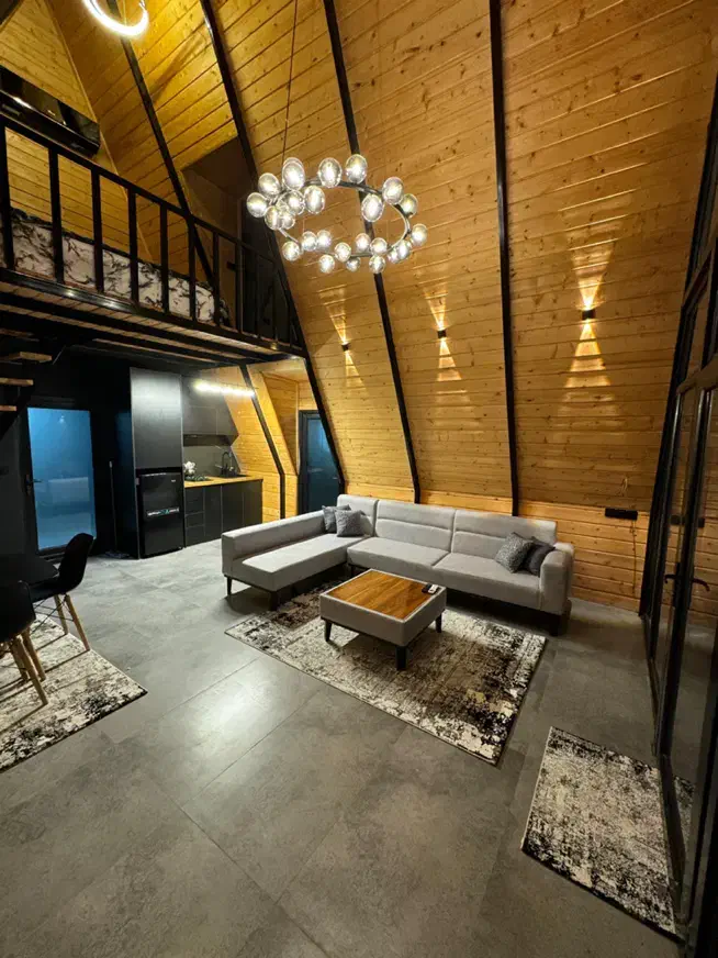 اجاره ویلای استخردار  ۹۰ متری نوساز|اجارهٔ کوتاه‌مدت ویلا و باغ|بندر انزلی, چهارفریضه|دیوار