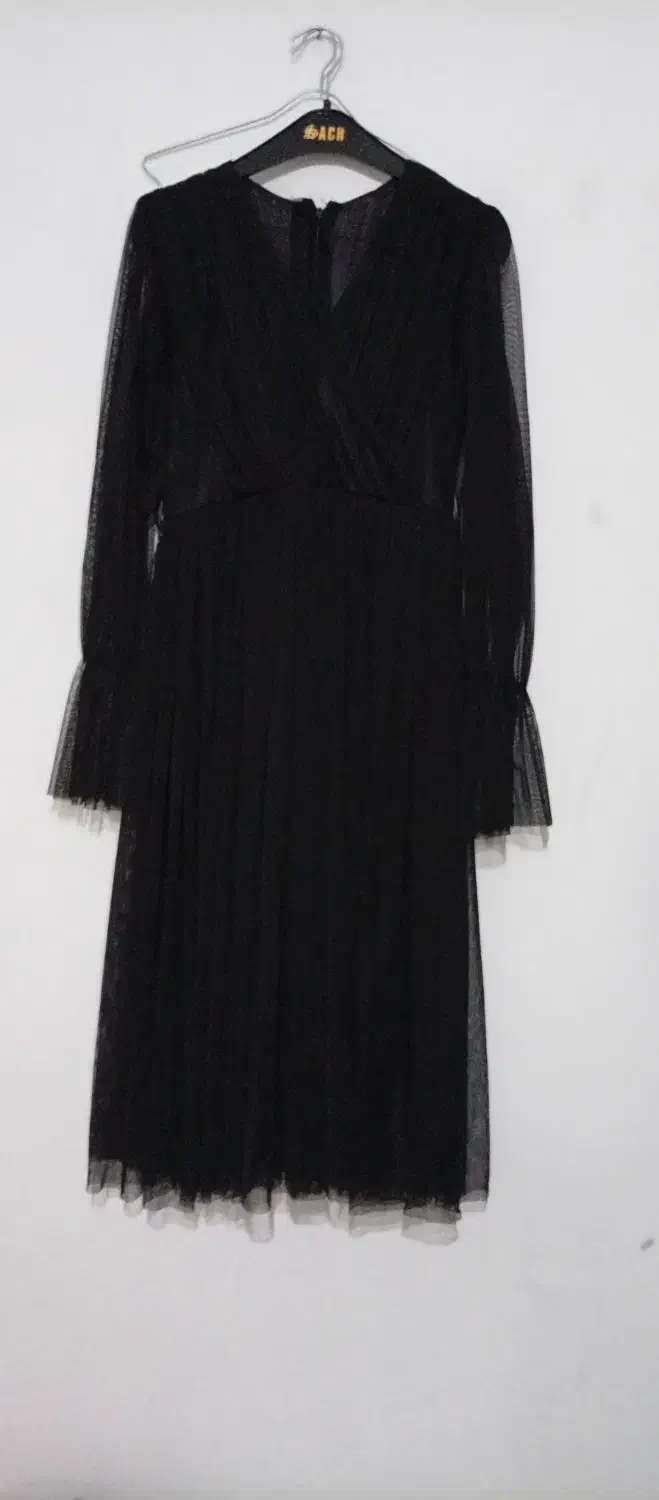 نو میباشد|لباس|شوط, |دیوار