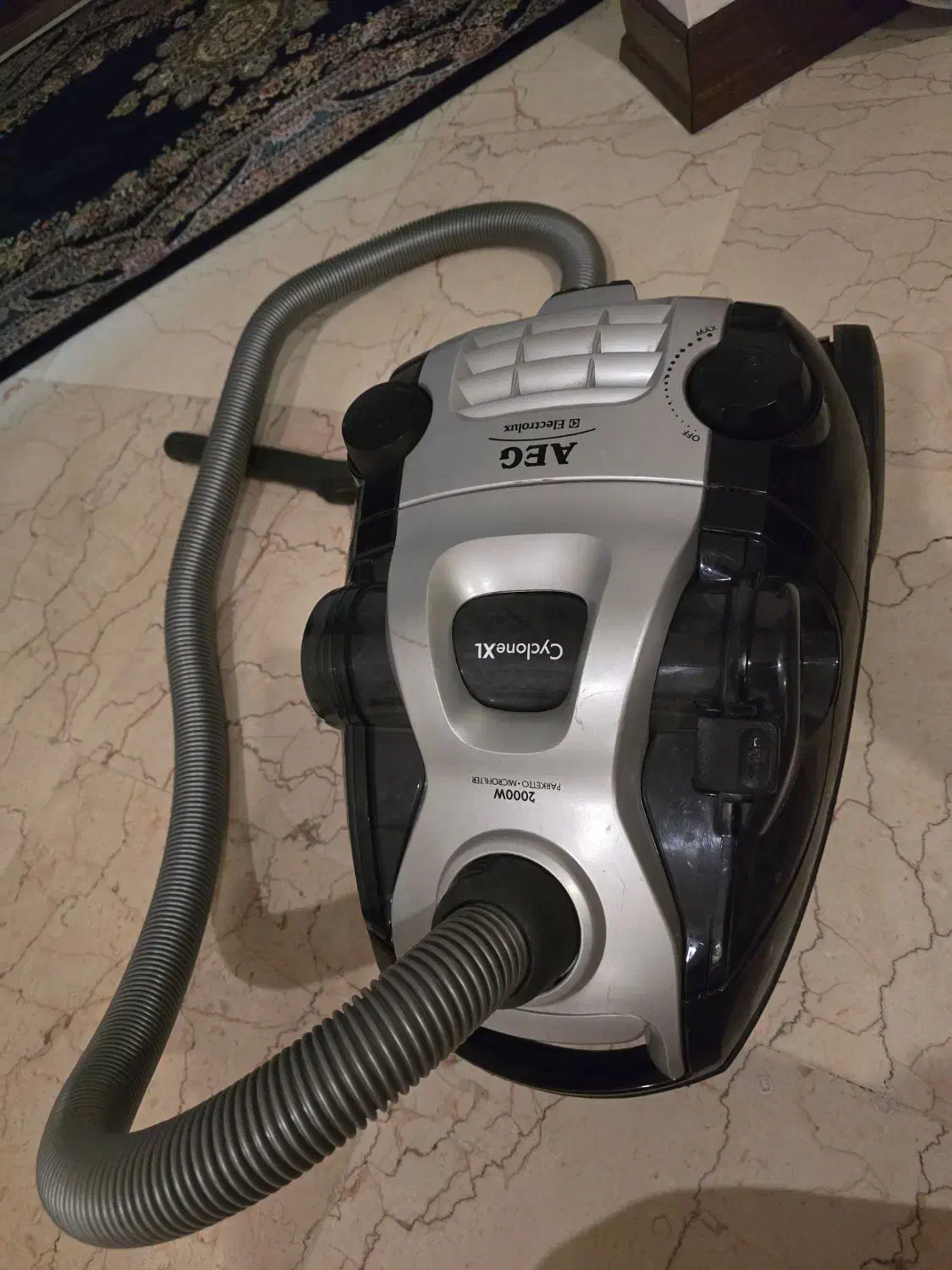 جاروبرقی AEG|جاروبرقی، جارو شارژی، بخارشو|تهران, علم و صنعت|دیوار