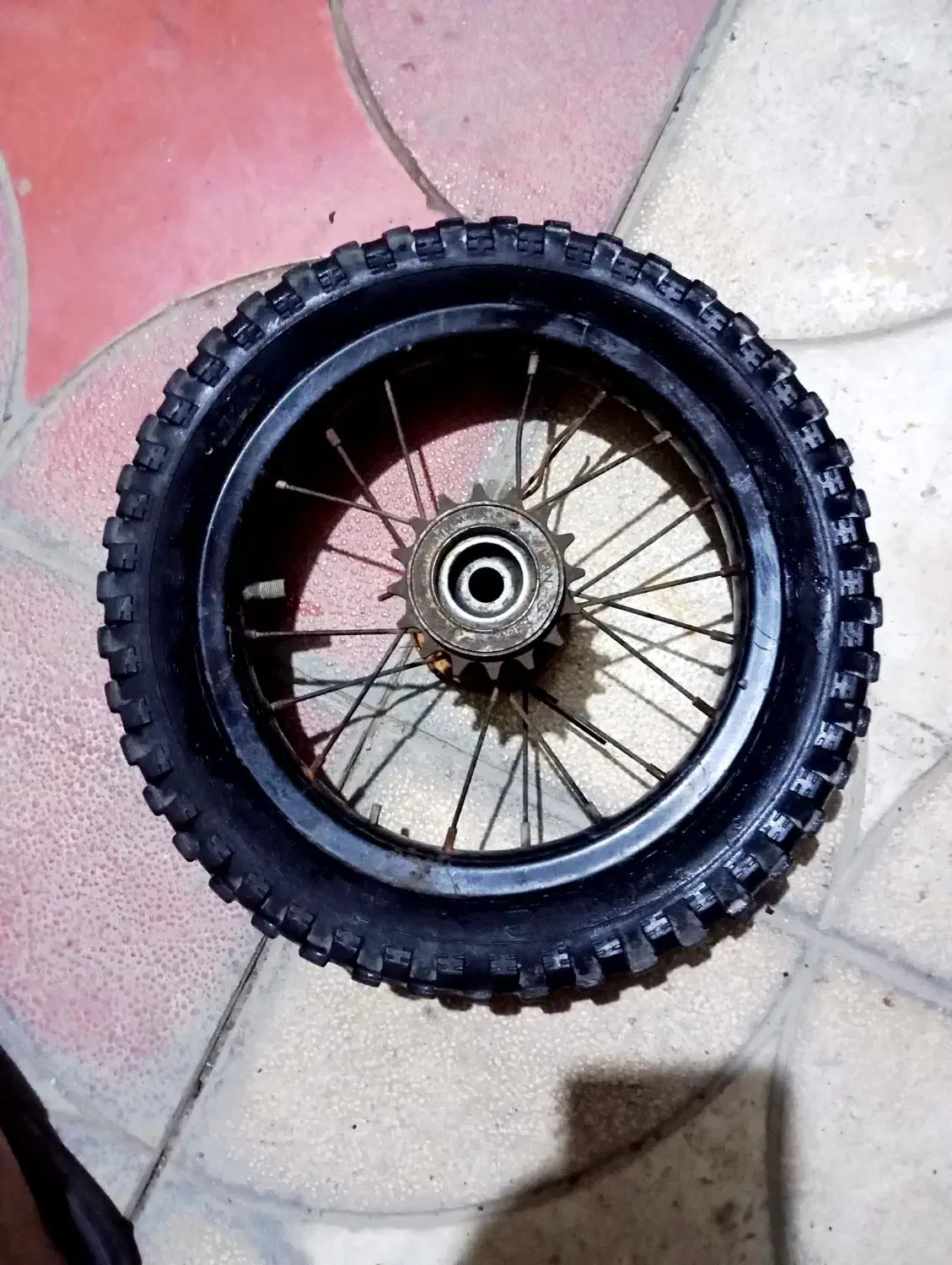 رینگ لاستیک و تیوپ و خودرو دوچرخه۱۲ قیمت توافقی|دوچرخه، اسکیت، اسکوتر|دزفول, |دیوار