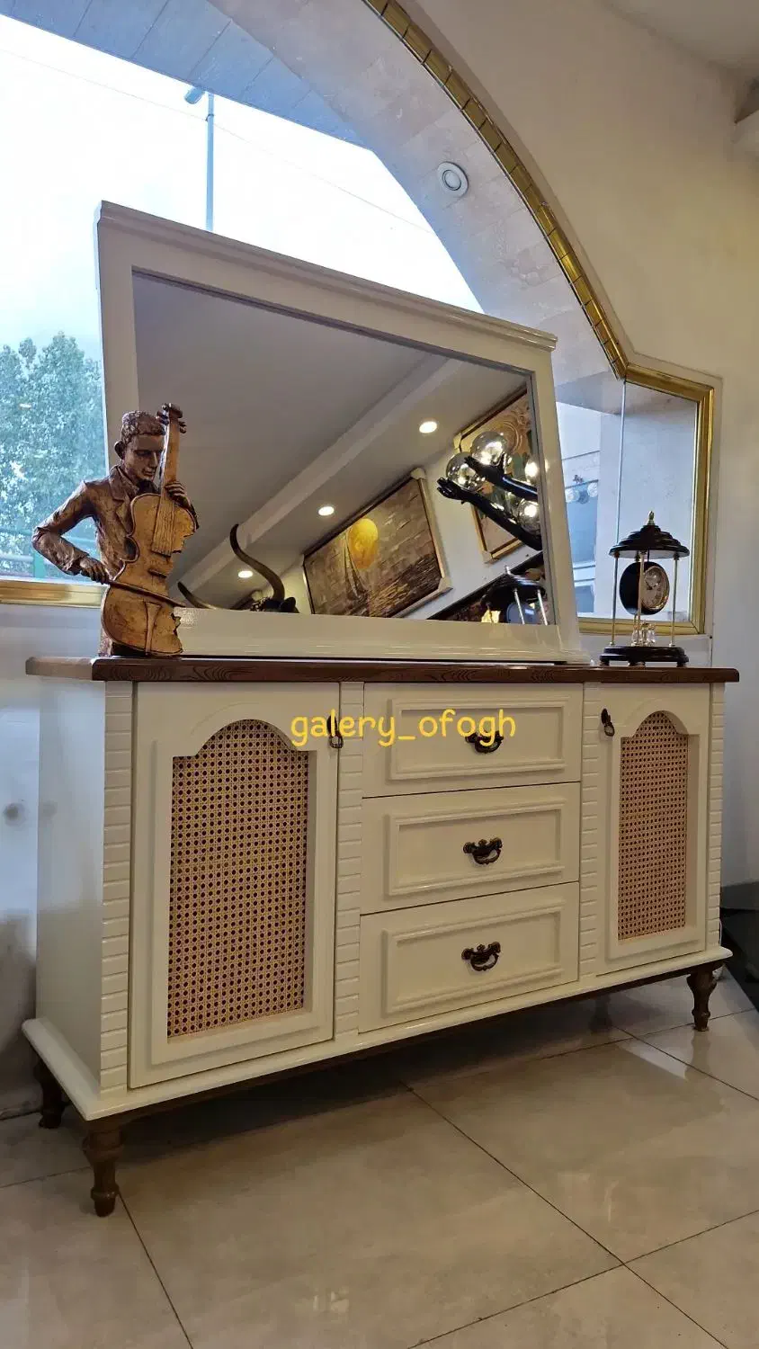 فروش کنسول میز تلویزیون مدل ماهان|بوفه، ویترین، کنسول|رشت, استقامت ۱|دیوار