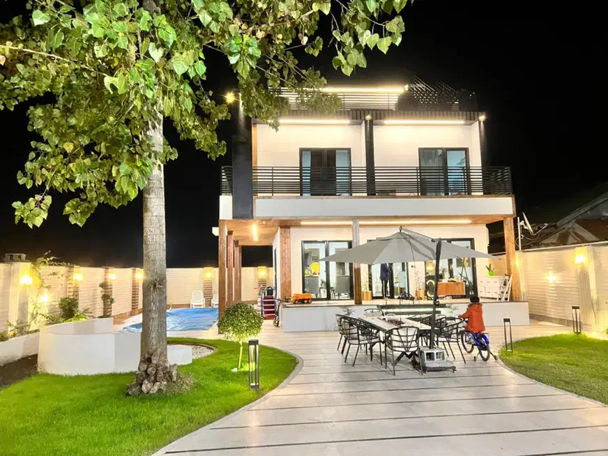 اجاره ویلای لوکس استخر دار ۳ خواب vip (کد۳۸)|اجارهٔ کوتاهمدت ویلا و باغ|رشت, بلوار گیلان|دیوار