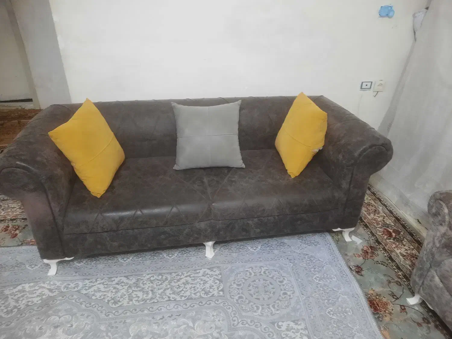 مبلمان هفت نفره|مبلمان خانگی و میز عسلی|نیشابور, هفده شهریور|دیوار