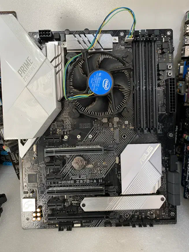 باندل مادربرد z390ایسوس CPU i5 8400|قطعات و لوازم جانبی رایانه|شیراز, آزادگان|دیوار