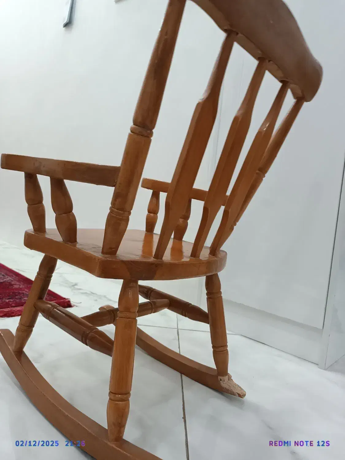 صندلی چوبی بچه گانه|صندلی و نیمکت|نسیمشهر, |دیوار