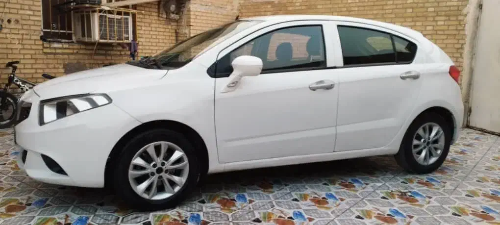 برلیانس۲۲۰دنده ایی|خودرو سواری و وانت|آبادان, |دیوار