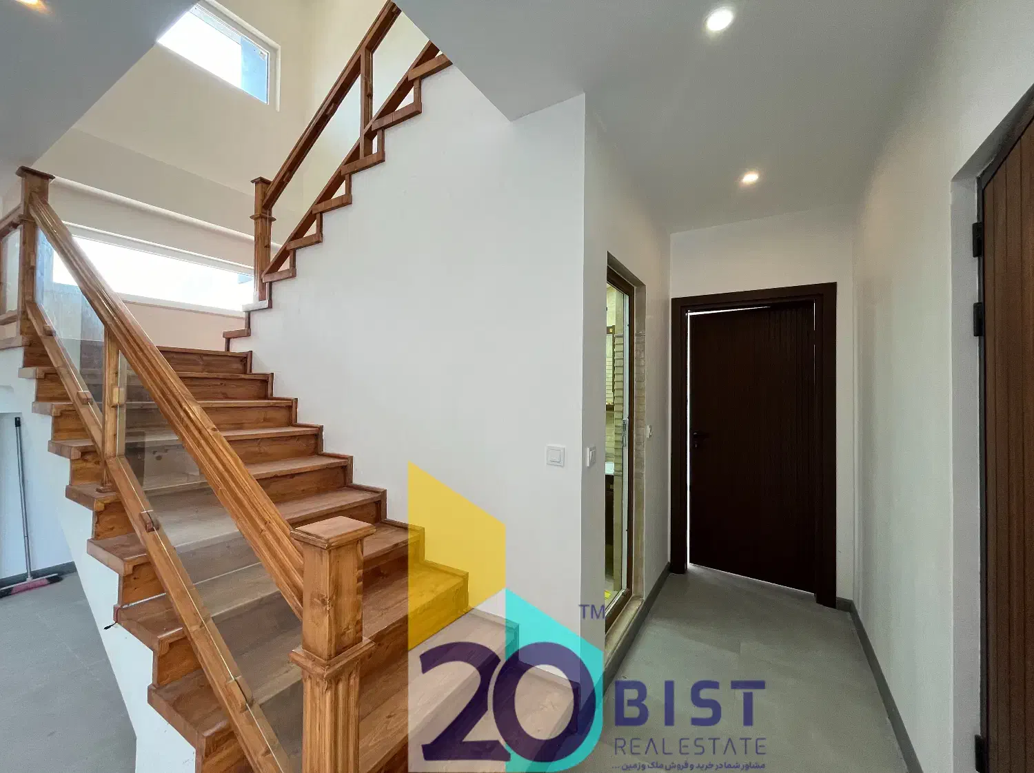 فروش ویلا ۲۳۵ متری دوبلکس سند تکبرگی شهرکی ساحلی|فروش خانه و ویلا|کیاشهر, |دیوار