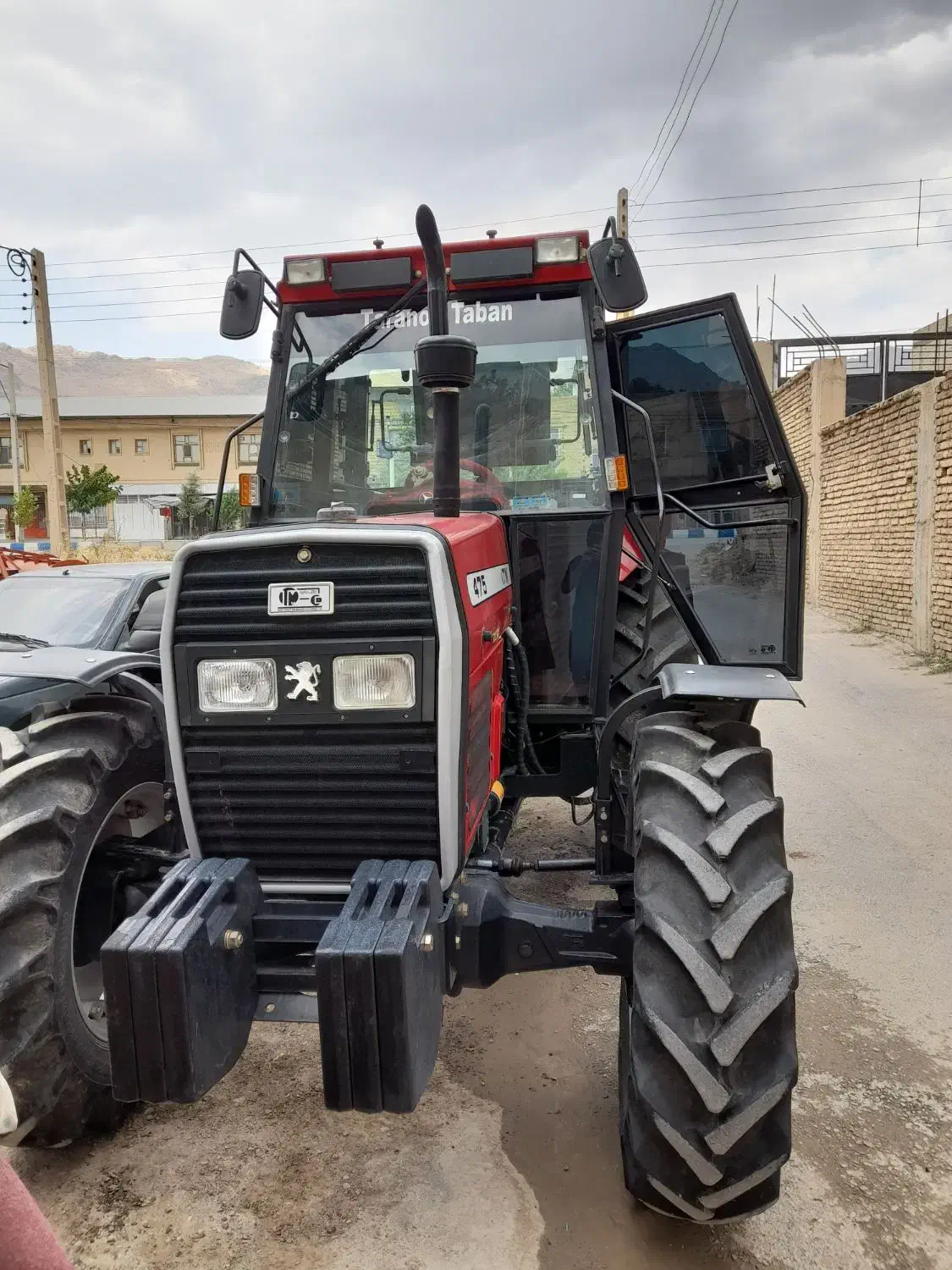 تراکتور ۴۷۵مدل ۹۹ کابین شرکتی|خودرو سنگین|فارسان, |دیوار
