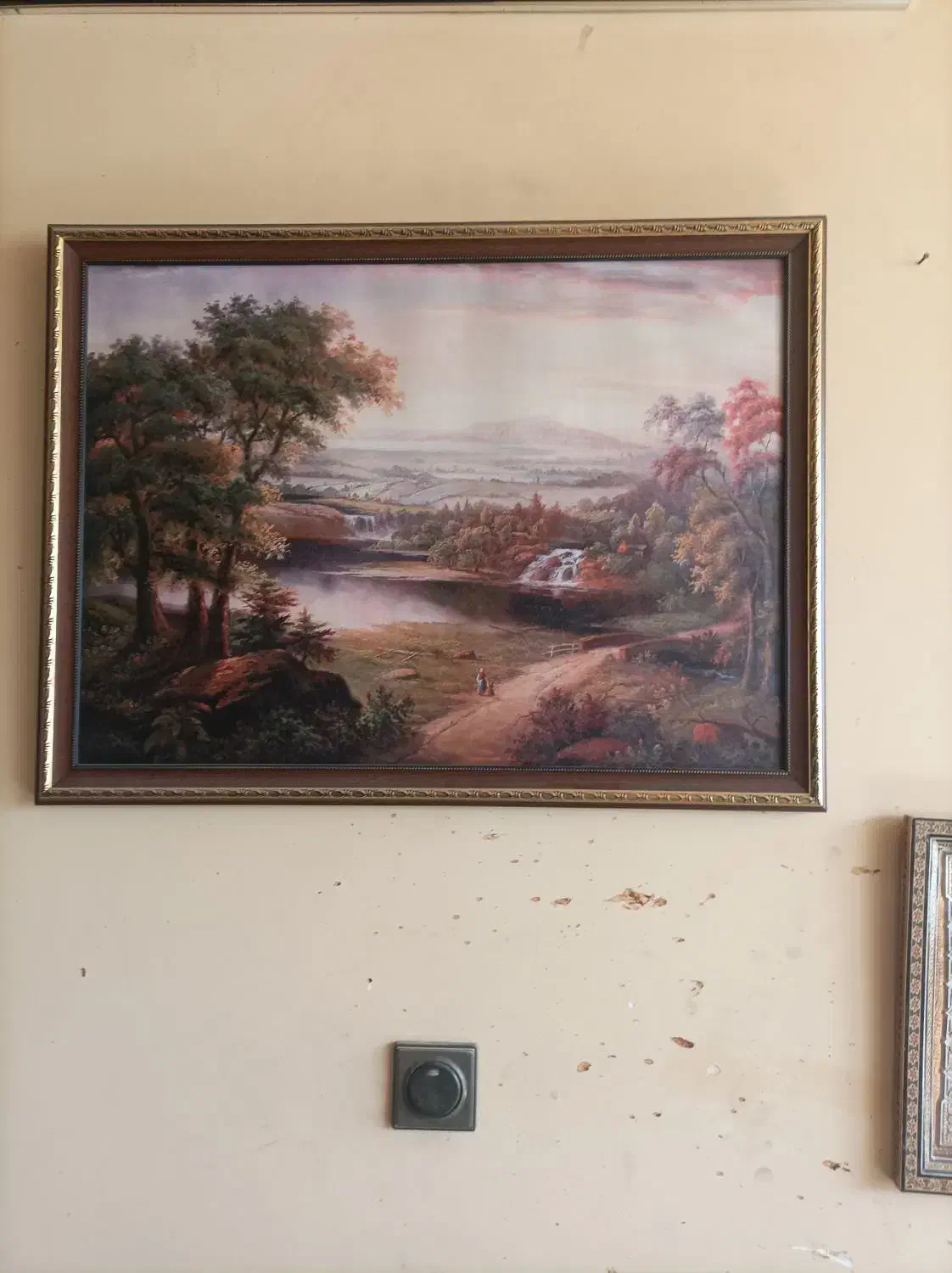 حراج تعدادی تابلو قاب عکس نقاشی وخاتم کوبلن|تابلو، نقاشی، عکس|اصفهان, جلالیه|دیوار