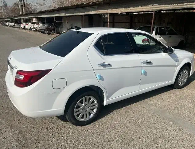 دنا پلاس ۶دنده|خودرو سواری و وانت|زنجان, |دیوار