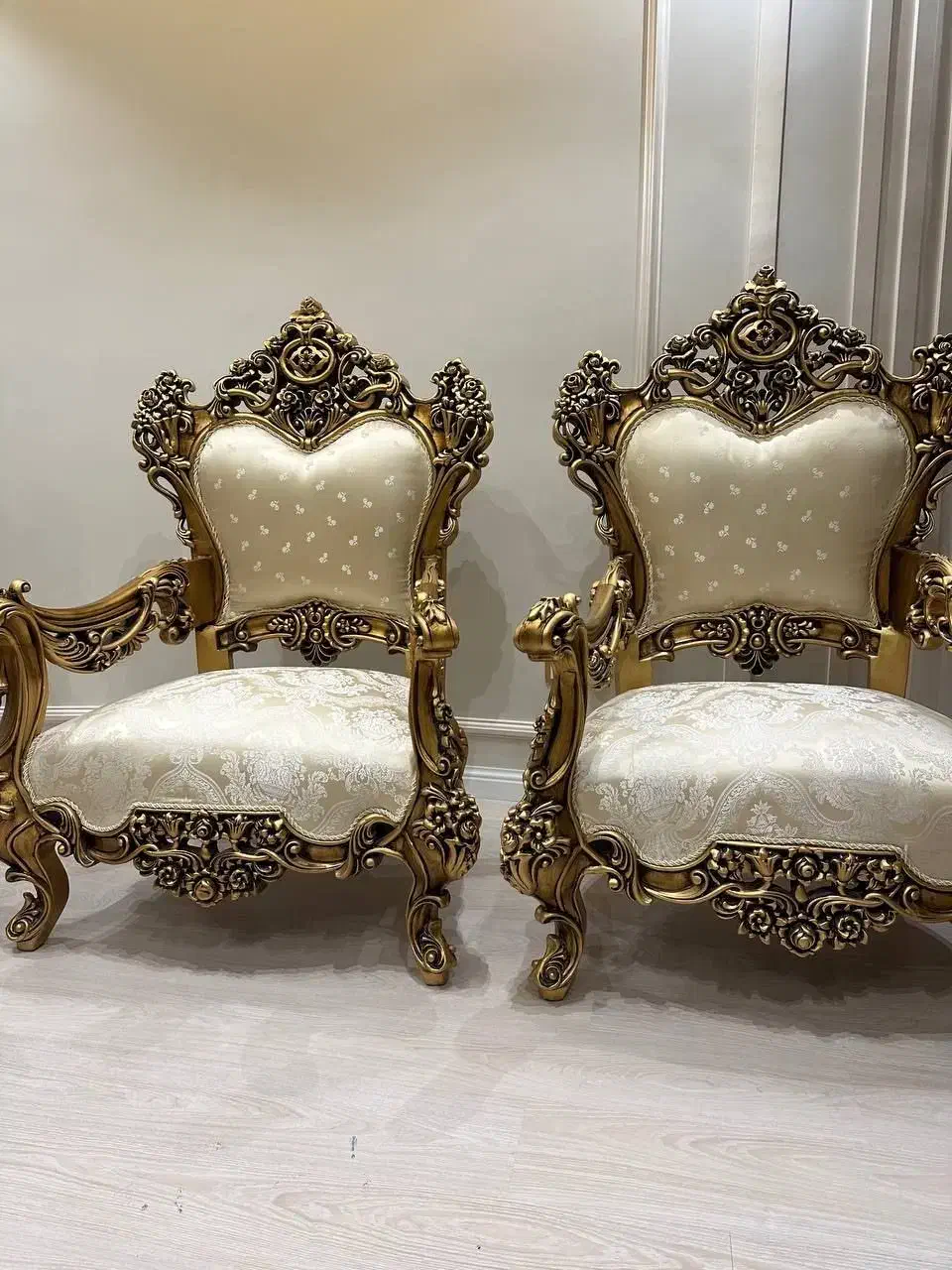 مبل مصری کلاسیک نه نفره|مبلمان خانگی و میز عسلی|هادی شهر, |دیوار