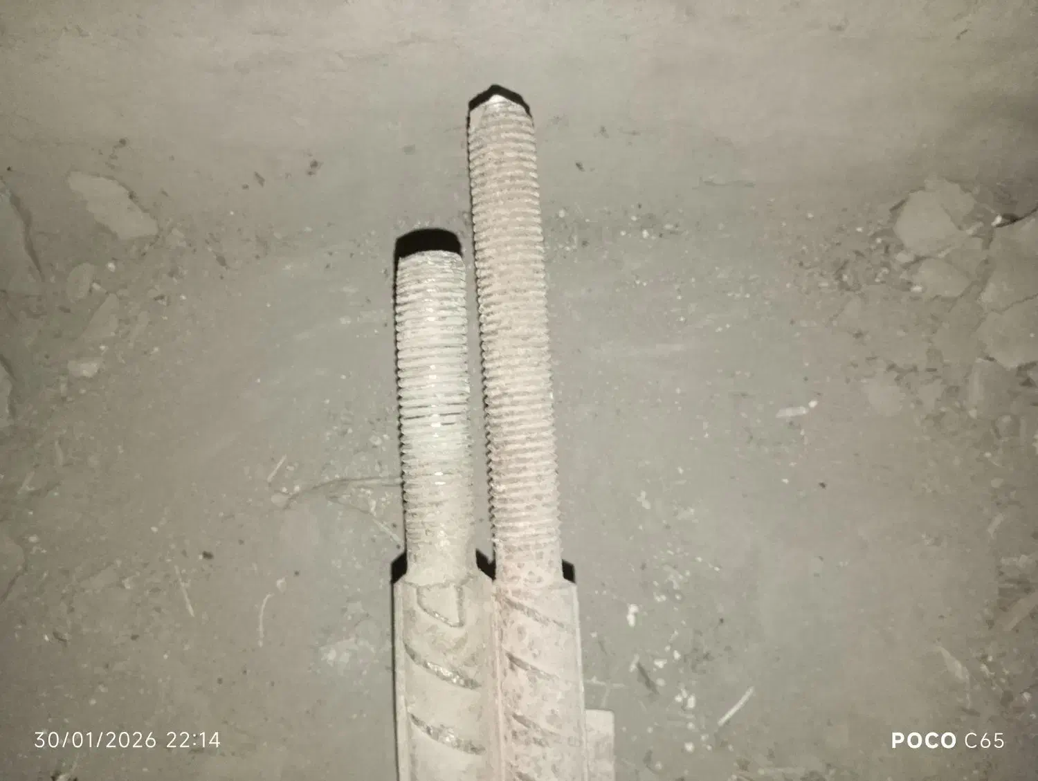 تیرآهن۱۶ ومیلگرد۲۵|ابزارآلات|دورود, |دیوار