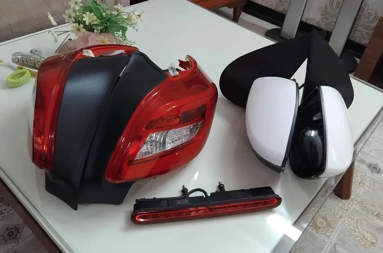 چراغ اینه۲۰۷پرژکتورظبط ساعت راناپلاس فرمون۲۰۶ایربگ|قطعات یدکی و لوازم جانبی|ری, صفاییه (چشمه علی)|دیوار