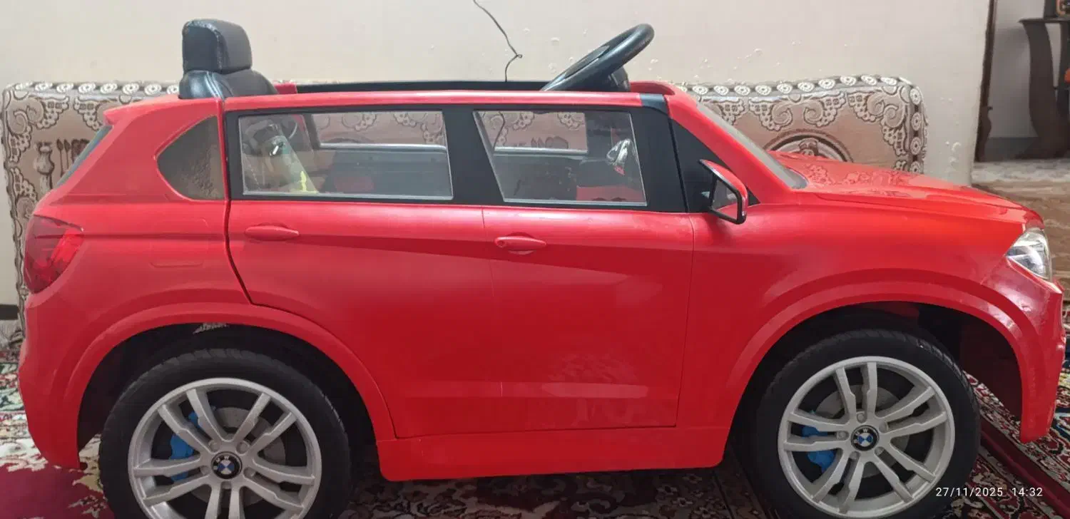 ماشین شارژی بی ام و x5m|اسباببازی بچه|شیراز, پودنک|دیوار