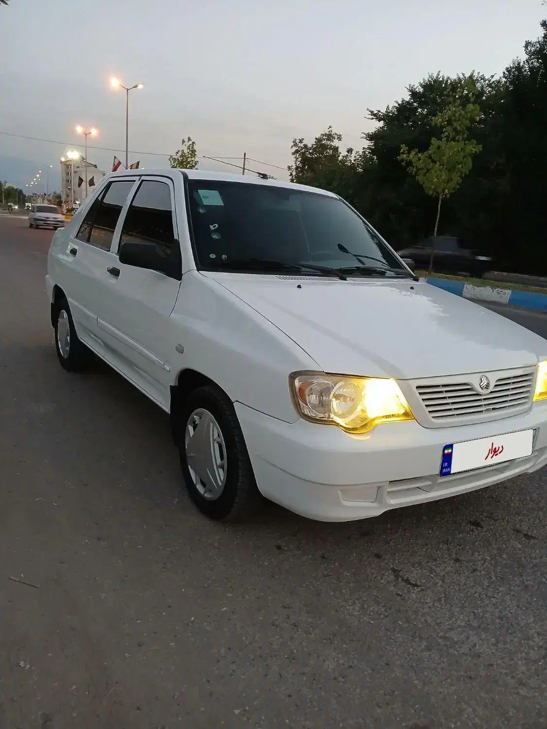 پراید۱۳۲|خودرو سواری و وانت|رشت, لاکان|دیوار